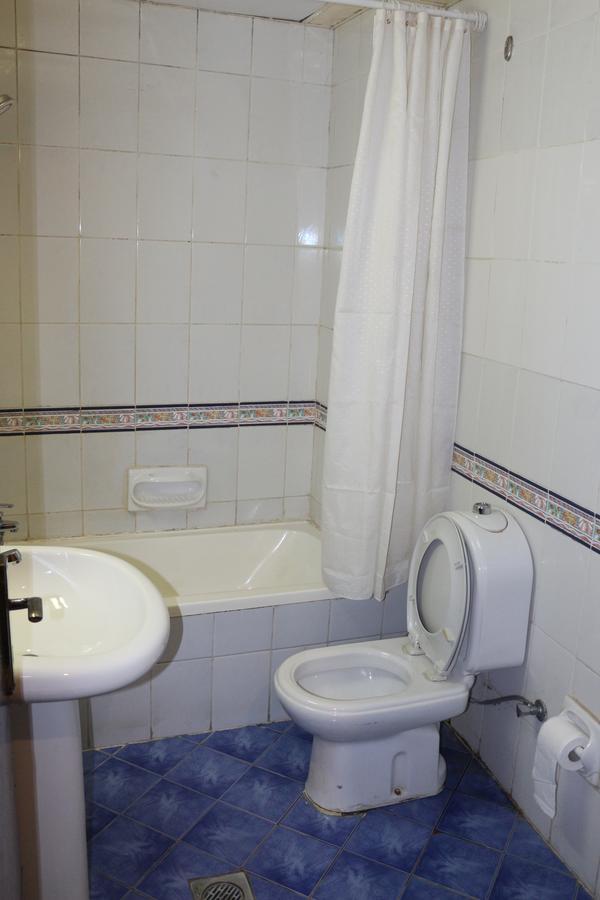 Sahar Hotel Dubai Bagian luar foto